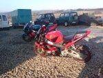 Dodał: RudiszRR - 14.01.2008 -  Zdjecie z pierwszej jazdy w 2008 roku, moto jeszce nie do konca zrobione. 