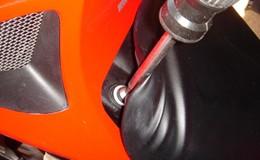 Montaż filtra K&N Fireblade CBR 1000RR SC57b